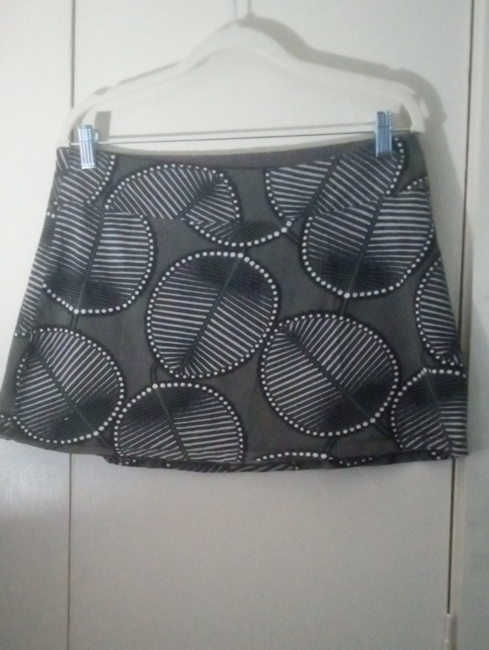 Patagonia Black and White Graphic Mini Skirt Organic Cotton Blend Large